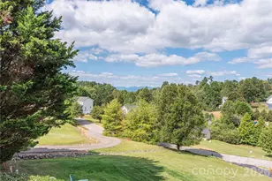 27 Worthington Ln, Weaverville, NC 28787 - Photo 5