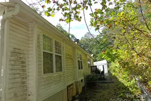 89 Blue Mountain Rd, Fairview, NC 28730 - Photo 11