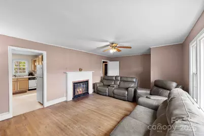 310 S Main Street, Stanley, NC 28164 - Photo 7