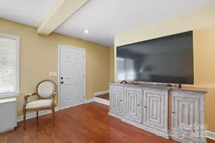 2018 Lasalle St, Charlotte, NC 28216 - Photo 5