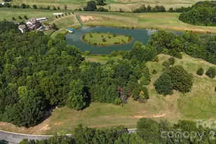 4604 Mirror Lk Dr, Catawba, NC 28609 - Photo 3