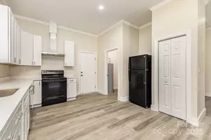 1205 S Lafayette St, Shelby, NC 28152 - Photo 3