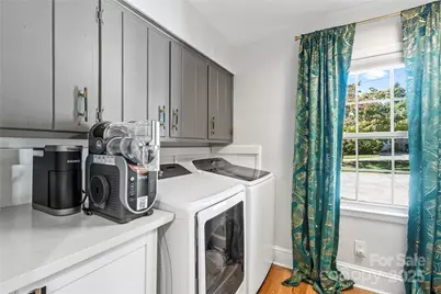 616 Coulwood Drive, Charlotte, NC 28214 - Photo 9