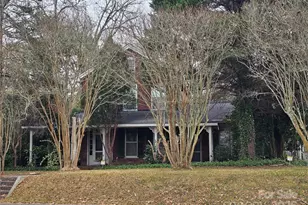 711 Chesterfield Ave, Lancaster, SC 29720 - Photo 1