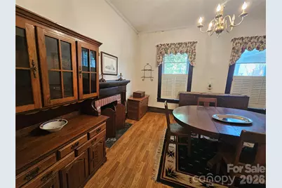 711 Chesterfield Avenue, Lancaster, SC 29720 - Photo 5