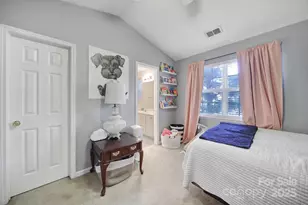 10919 Holly Ridge Blvd, Charlotte, NC 28216 - Photo 21