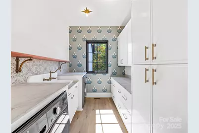 21 Evian Court, Asheville, NC 28804 - Photo 17