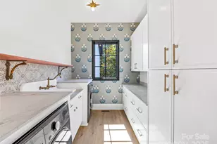 21 Evian Ct, Asheville, NC 28804 - Photo 17