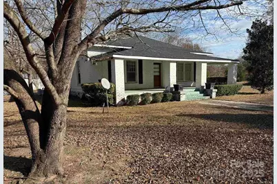 304 Blackmon Street N, Bethune, SC 29009 - Photo 1