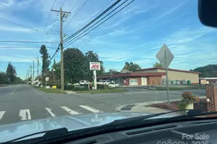 29 E Mitchell St, Old Fort, NC 28762 - Photo 21