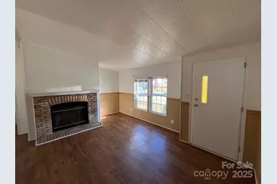 29 E Mitchell Street, Old Fort, NC 28762 - Photo 5