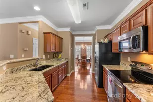 370 Battery Cir, Clover, SC 29710 - Photo 13