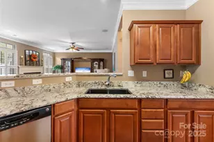 370 Battery Cir, Clover, SC 29710 - Photo 11
