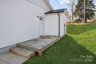 177 Duke St, Granite Falls, NC 28630 - Photo 23