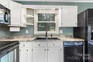 205 L and E Meadows Dr, Waynesville, NC 28786 - Photo 9