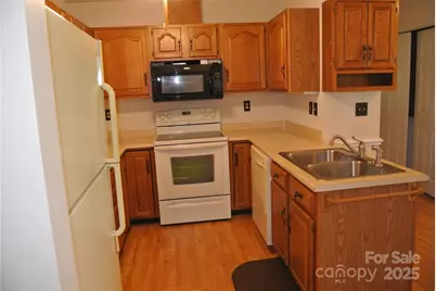 112 Holly Court, Bostic, NC 28018 - Photo 7