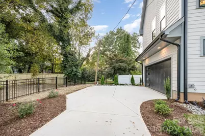 1121 Condon Street, Charlotte, NC 28216 - Photo 23