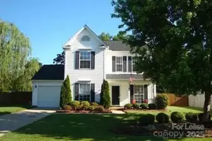 2017 Coatsdale Ln, Matthews, NC 28104 - Photo 1