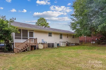 10520 Misty Ridge Lane, Charlotte, NC 28277 - Photo 13