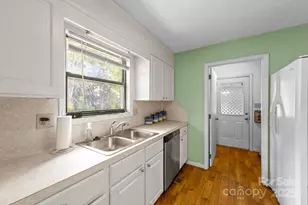 10520 Misty Ridge Ln, Charlotte, NC 28277 - Photo 21