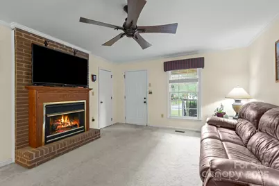 10520 Misty Ridge Lane, Charlotte, NC 28277 - Photo 3