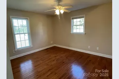 232 E Gold Street, New London, NC 28127 - Photo 11