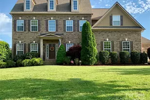 1409 Wynhurst Dr, Waxhaw, NC 28173 - Photo 1