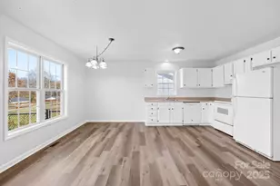 304 Walkers Ridge Rd, Shelby, NC 28152 - Photo 9