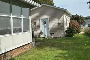 308 Riverwind Dr, Hendersonville, NC 28739 - Photo 7