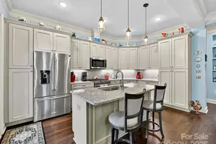 2006 Laney Pond Rd, Matthews, NC 28104 - Photo 7