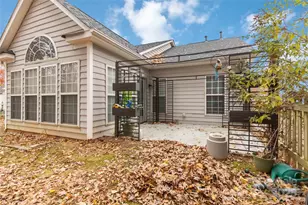 1002 Lavenham Pl, Indian Trail, NC 28079 - Photo 37