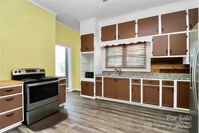 511 W Elliott Street, Chester, SC 29706 - Photo 17