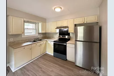 3630 Durham Lane, Charlotte, NC 28269 - Photo 5