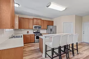 110 Montibello Dr, Mooresville, NC 28117 - Photo 11