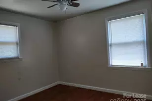 322 Hartford Ave, Charlotte, NC 28209 - Photo 3