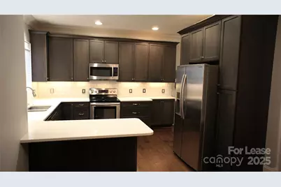 2014 Rozzelles Ferry Road, Charlotte, NC 28208 - Photo 11