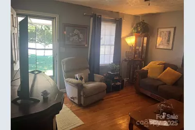 512 Produce Market Road, Laurinburg, NC 28352 - Photo 3