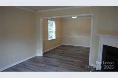 8306 Summerglen Circle, Charlotte, NC 28227 - Photo 5