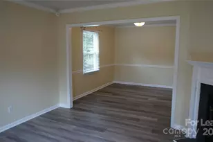 8306 Summerglen Cir, Charlotte, NC 28227 - Photo 5