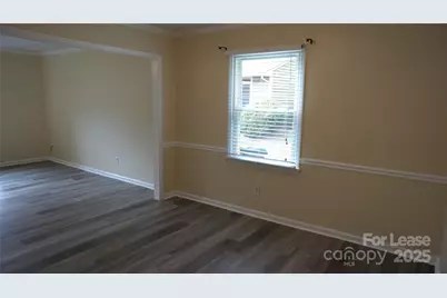 8306 Summerglen Circle, Charlotte, NC 28227 - Photo 9