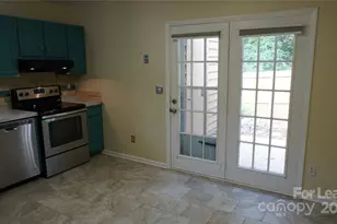 8306 Summerglen Cir, Charlotte, NC 28227 - Photo 11