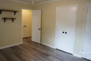 8306 Summerglen Cir, Charlotte, NC 28227 - Photo 15