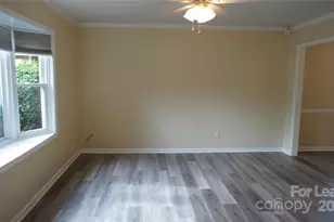 8306 Summerglen Cir, Charlotte, NC 28227 - Photo 3