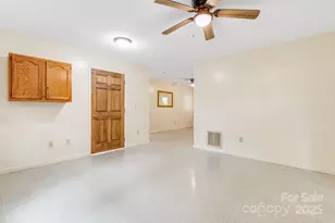 119 Richland St, Asheville, NC 28806 - Photo 5