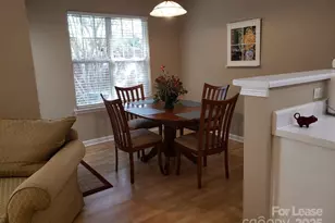 10643 Greyhound Dr, Charlotte, NC 28269 - Photo 11