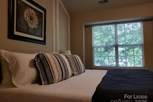 10643 Greyhound Dr, Charlotte, NC 28269 - Photo 17