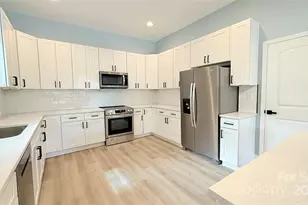 106 N Market St, Lancaster, SC 29720 - Photo 7