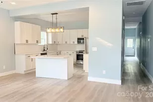 106 N Market St, Lancaster, SC 29720 - Photo 3