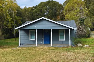 930 Mauney Ave E, Gastonia, NC 28054 - Photo 1