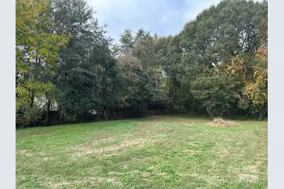 930 Mauney Avenue E, Gastonia, NC 28054 - Photo 9